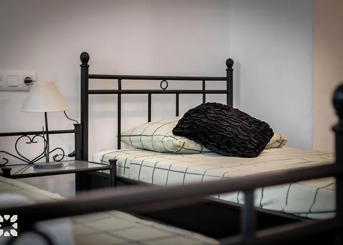 Villa Cala Encantada Sea View Apartments With Pool *